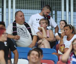 Górnik Zabrze zmierzył się z Rakowem Częstochowa. Kibice na trybunach dopisali