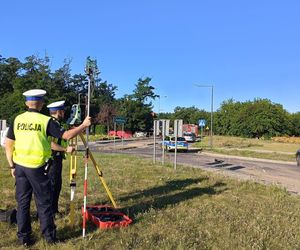 Tragedia pod Gnieznem! BMW wypadło z drogi, nie żyje 22-letni kierowca