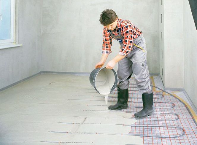 Jastrych (szlichta): kiedy wylewka zwykła a kiedy samopoziomująca?