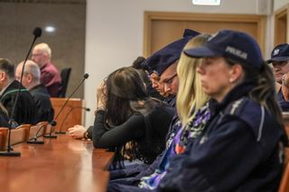 Gang zarabiał na tragedii staruszków!