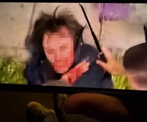 Mamy wstrząsające nagranie sprawcy ataku siekierą na UW. Żołądek podchodzi do gardła