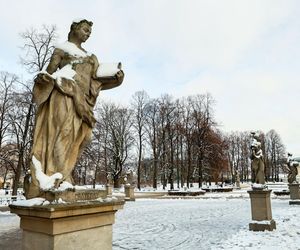  Najstarszy warszawski park z fascynującą historią. Mimo upływu lat, wciąż zachwyca!