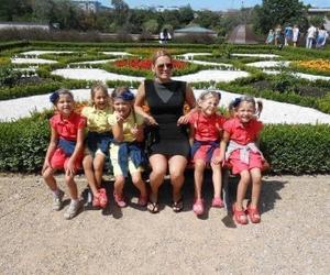Kieleckie pięcioraczki świętowały Dzień Mamy