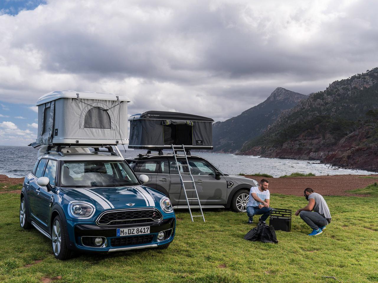 Mini Countryman z namiotem