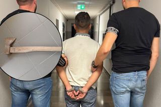 Wieczór kawalerki w stylu GTA. Gość groził siekierą, podpalił stół i hodował „zioło”