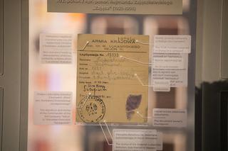 Sensacja w Muzeum Powstania Warszawskiego! Ktoś przyniósł kopertę z dokumentami, wartymi fortunę!