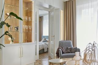 Francuska elegancja. Stylowe mieszkanie w Warszawie