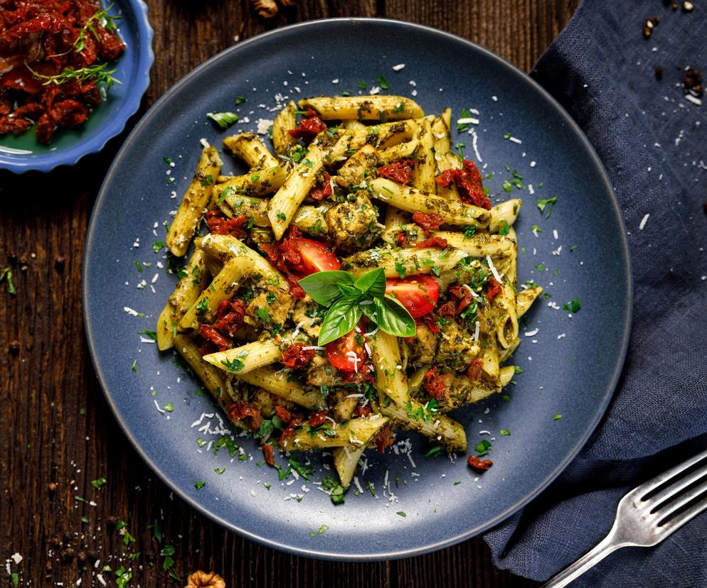 Makaron ze szpinakiem i kurczakiem