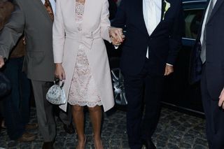 Stylizacje Agaty Dudy i Jolanty Kwaśniewskiej z okazji ślubów ich córek.