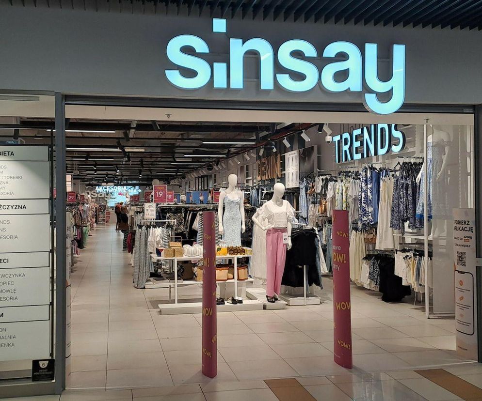 W Sinsay już się zaczęło. Wyprzedaże -50% przyciągają tłumy