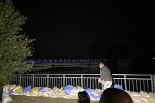 Powódź w Lewinie Brzeskim. Wylała Nysa Kłodzka