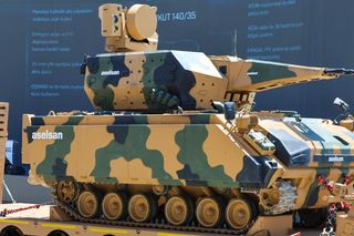 Wiceminister Bejda na targach IDEF w Stambule