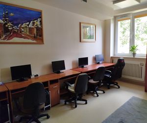 Przez lata ŚDS w Siedlcach działał w dwóch lokalizacjach, teraz już oficjalnie funkcjonuje w jednym miejscu, w budynkach dostosowanych do potrzeb osób z niepełnosprawnościami. 