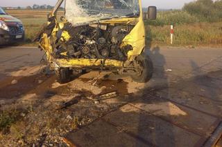 Zignorował znak STOP i uderzył w pociąg. Poważny wypadek na Lubelszczyźnie