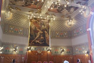 Dom pod Globusem przy ulicy Basztowej 11, na rogu z ulicą Długą 1