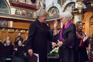 Danuta Wałęsa, Krystyna Janda