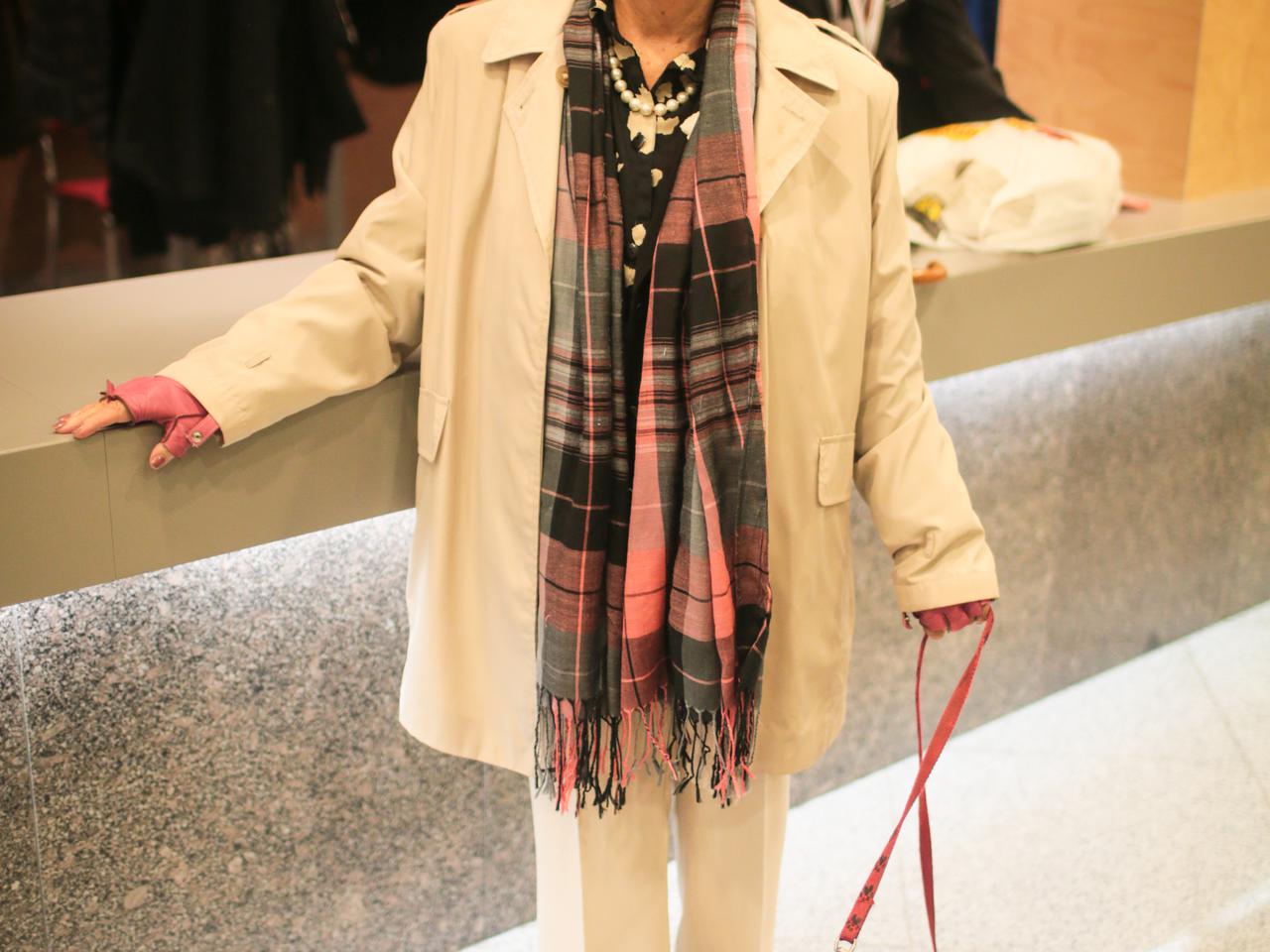 Zofia Czerwińska ze swoim psem.