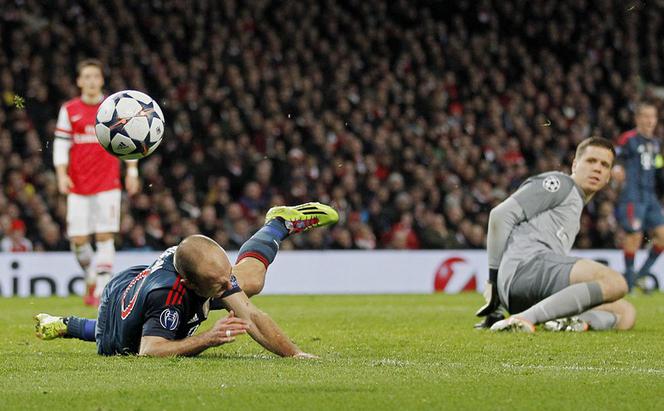 Wojciech Szczęsny Arjen Robben, Arsenal - Bayern