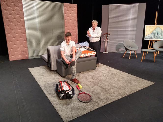 Nowa sztuka kieleckich speców od komedii. Premiera Teatru TeTaTeT