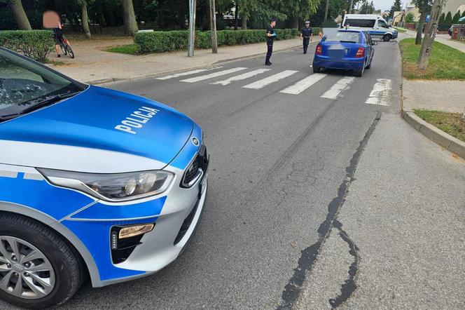 65-latka potrącona na przejściu dla pieszych na ul. Nowogrodzkiej w Łomży! [ZDJĘCIA]