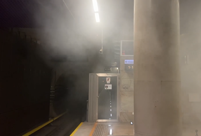 Uwaga! Dym w metrze