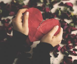 Czy w tym roku twój związek się rozpadnie? Pechowa liczba dla par, która zwiastuje kryzys