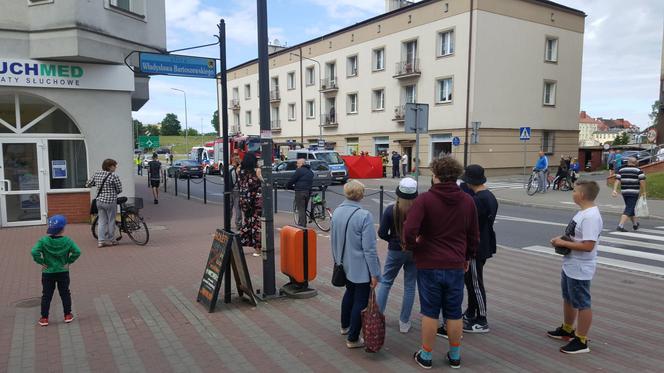 Tragiczny wypadek w centrum Szczecinka. Mężczyzna wypadł z balkonu