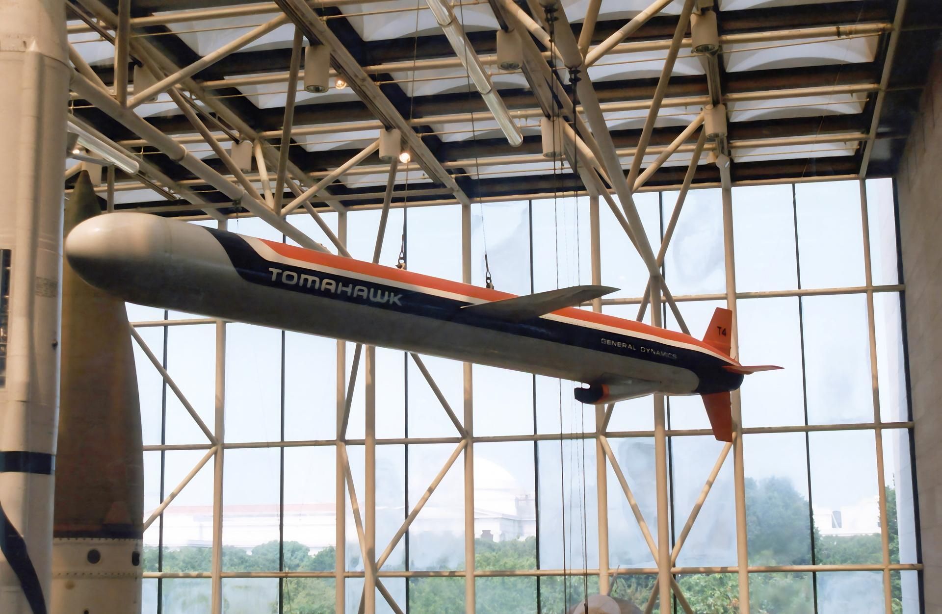 RGM-109 Tomahawk 