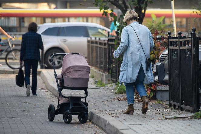 Katarzyna Warnke zostawiła dziecko na ulicy