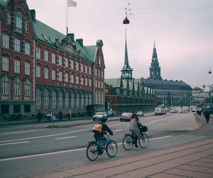 Kopenhaga nazywana bywa miastem rowerów