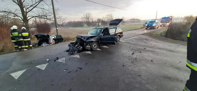 Kierowca nie ustąpił pierwszeństwa. 