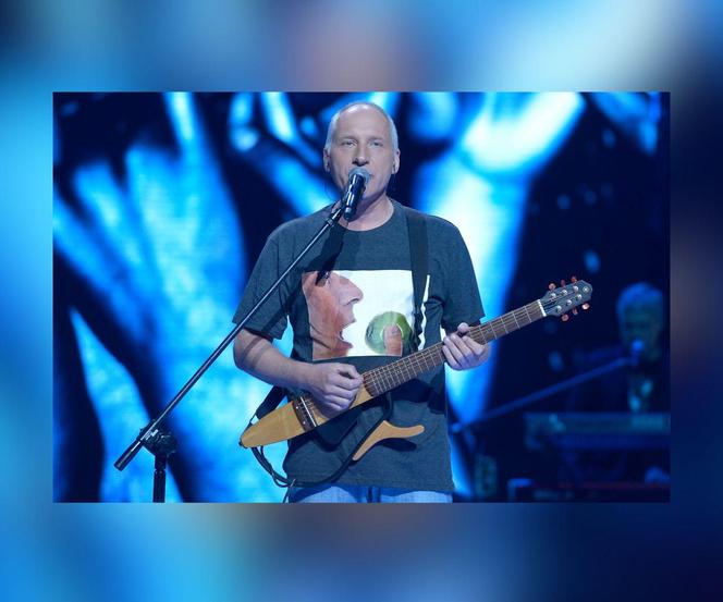 Kuba Sienkiewicz, Elektryczne Gitary