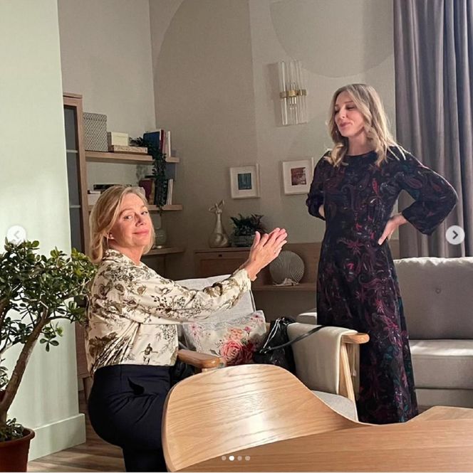 Barwy szczęścia na planie. Wanda (Maja Barełkowska), Grażyna (Kinga Suchan)