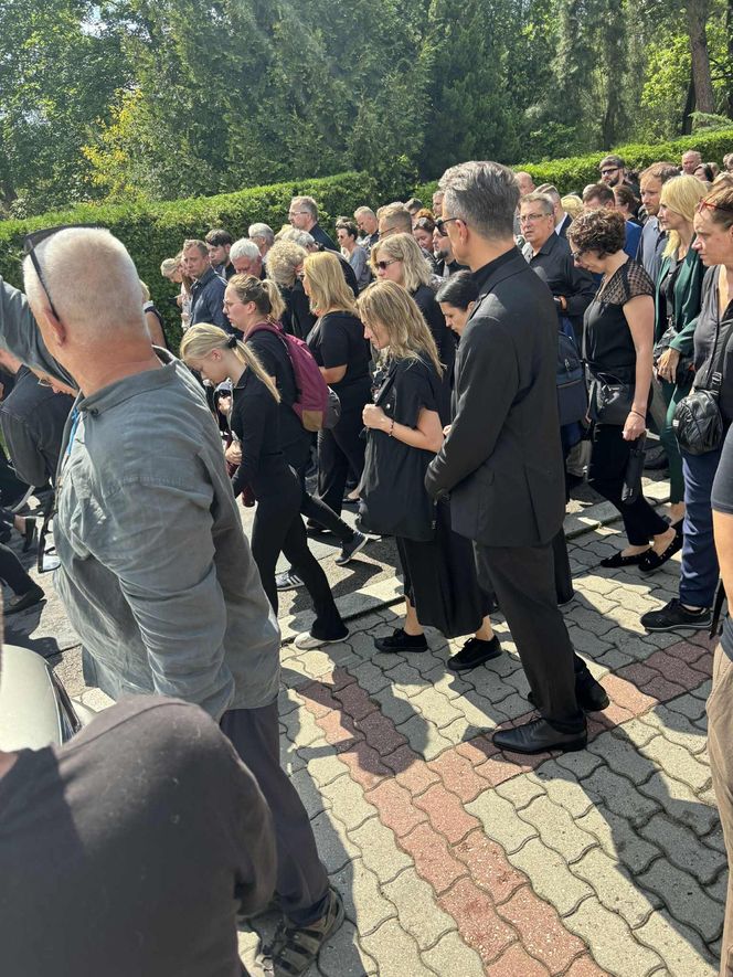 Michał Czernecki z nową partnerką na pogrzebie Joanny Kołaczkowskiej