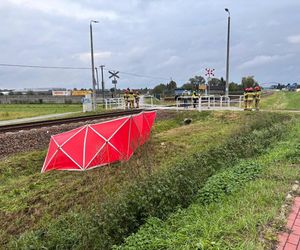 Wypadek na przejeździe kolejowym w Chorzelowie