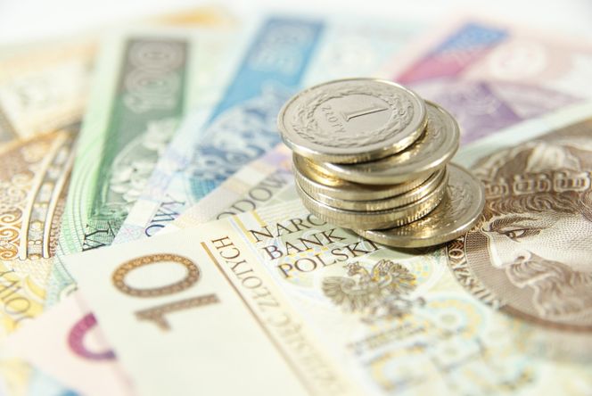 Pomoc dla frankowiczów. Jakie rozwiązania proponuje Prezydent, a jakie posłowie PO?