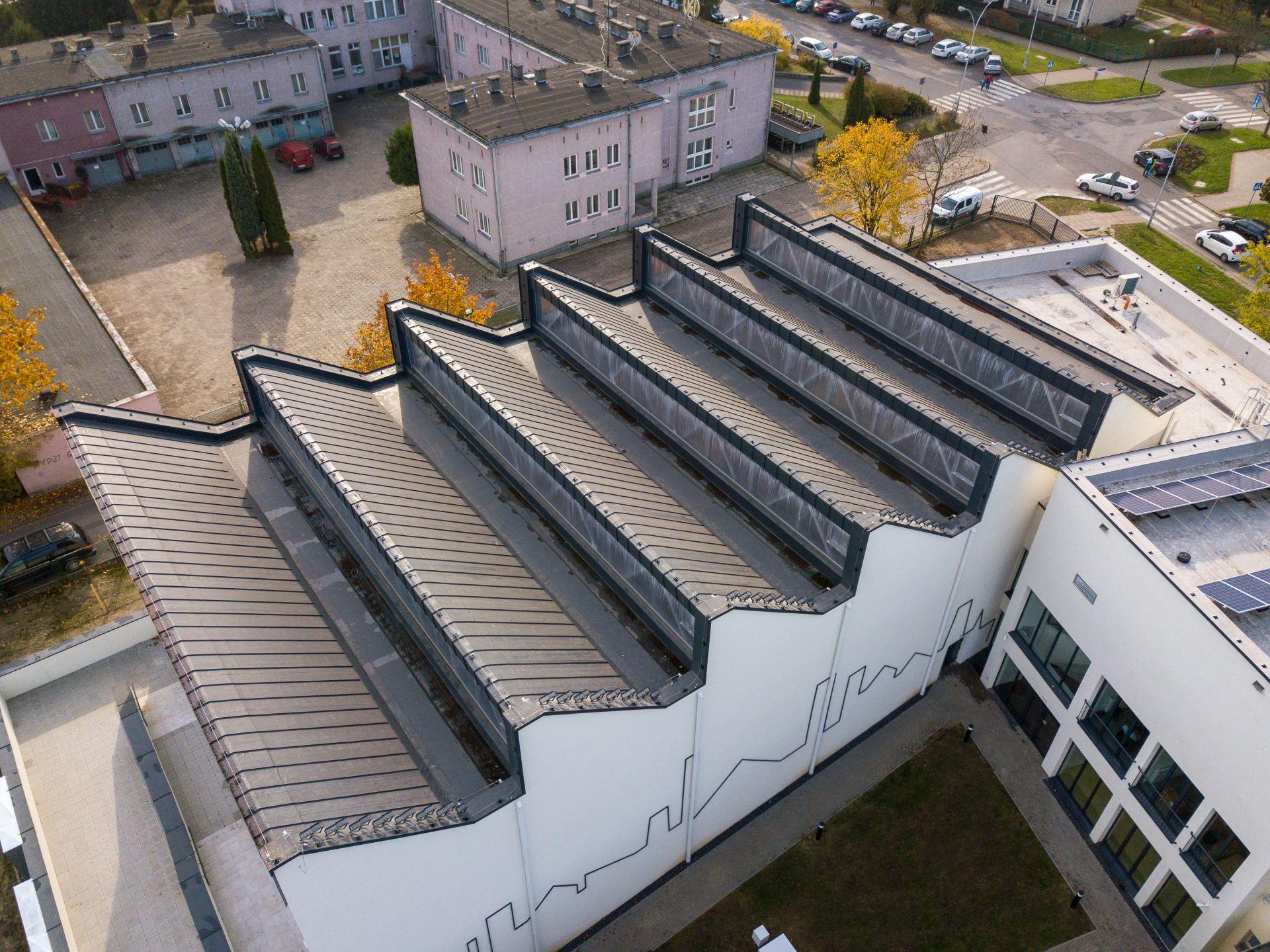 Hala sportowa przy szkole podstawowej nr 3 w Stalowej Woli