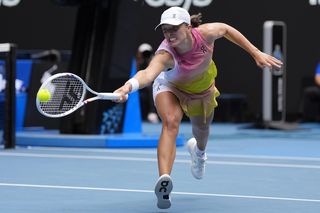 Kiedy gra Iga Świątek Ćwierćfinał WTA Dubaj Z kim i o której godzinie kolejny mecz w 1/4 finału?