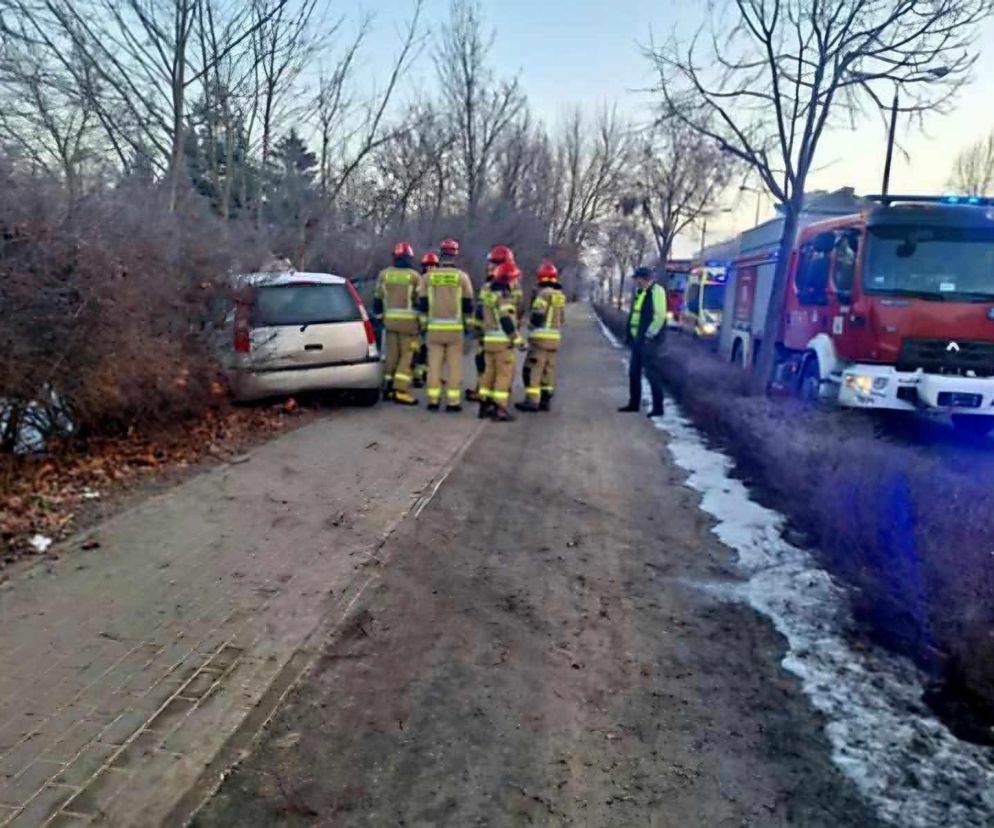 Wypadek w centrum Bydgoszczy. Kobieta trafiła do szpitala [ZDJĘCIA]