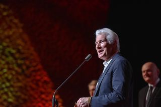 Richard Gere trafił do szpitala. Wiadomo, co mu dolega