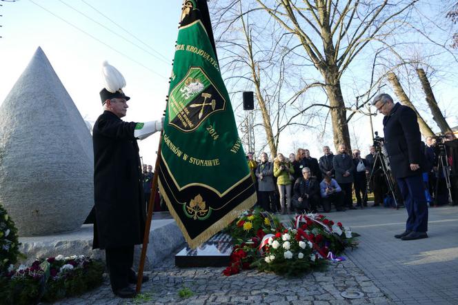 Stonawa_pomnik_Jarosław Wieczorek