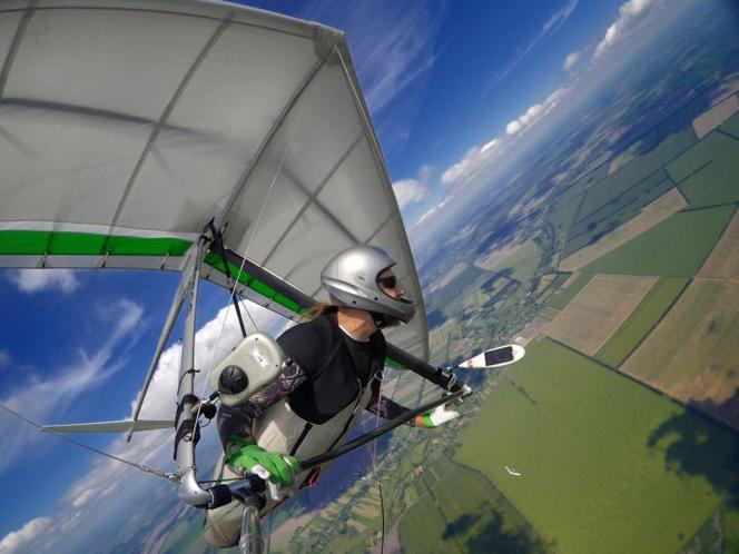 paralotnia, mężczyzna, hobby, selfiestick, kamera