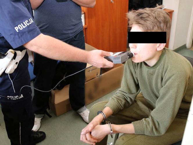 Udaremniono ZAMACH bombowy w Warszawie! Zatrzymano trzy osoby