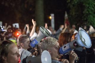#WolneSądy! Protest pod Senatem okiem redaktora se.pl