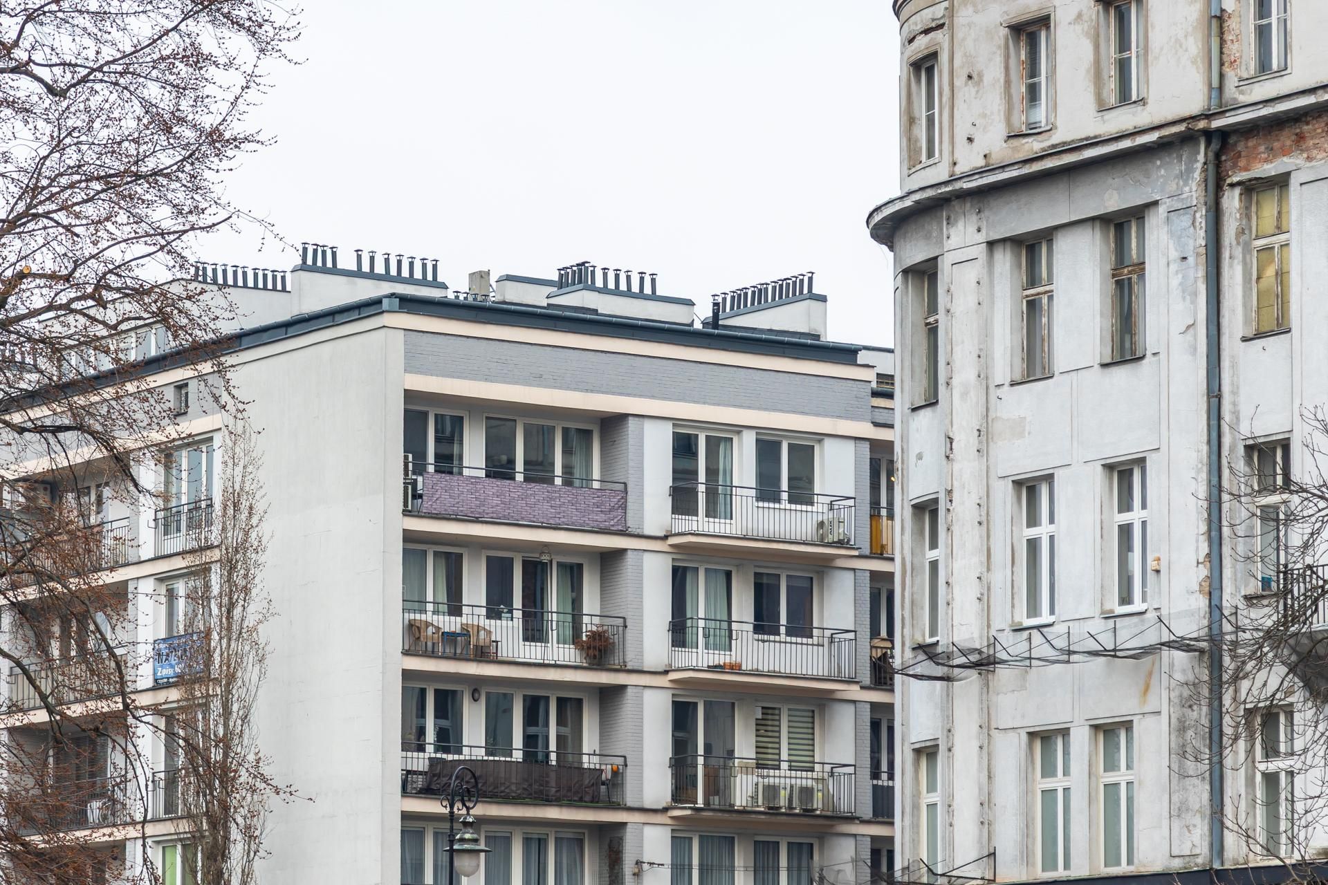 Pierwszy Mister Warszawy. Blok na Kredytowej 8 w Warszawie