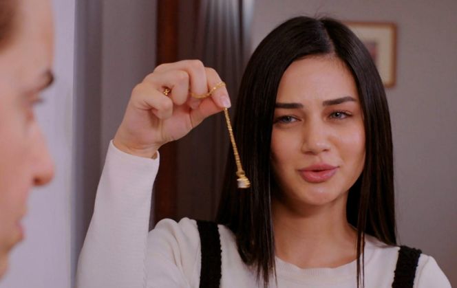 Miłość i nadzieja, odcinek 295: Bahar, Cavidan