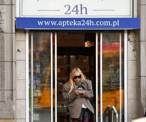 Monika Olejnik w butach wiewiórkach