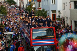 Euro 2016. CO ZA FETA! Islandczycy powitani jak królowie! [ZDJĘCIA+WIDEO]