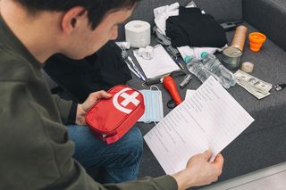 Bądź gotowy! Pożar, powódź, długotrwały brak prądu – jak postępować?