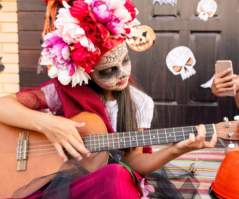 Piosenki na Halloween to nie tylko zabawa. Zaledwie 5 minut dziennie może poprawić koncentrację dziecka